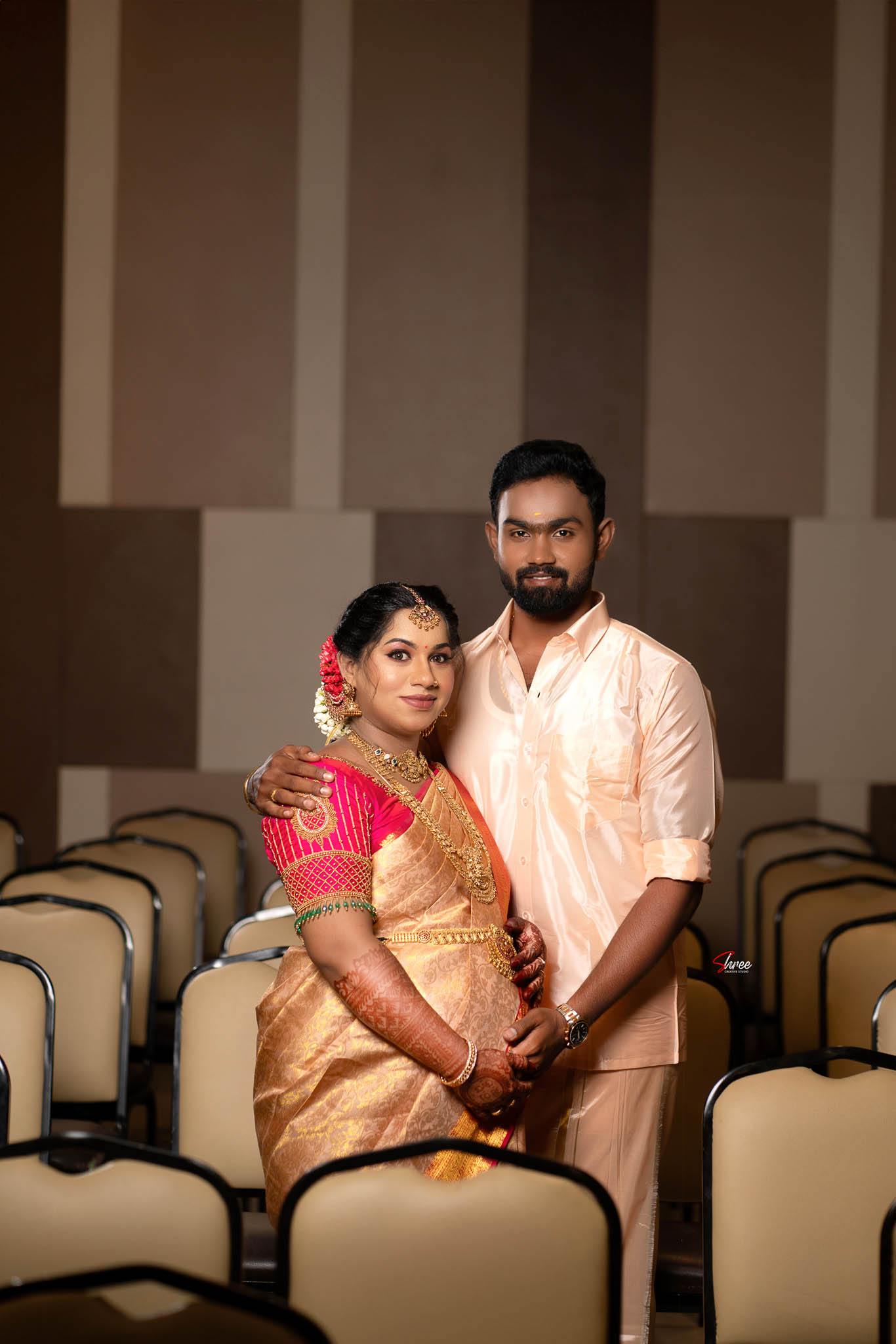 Dhivya photo 13